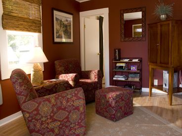 Quatre Etoiles Sitting Room
