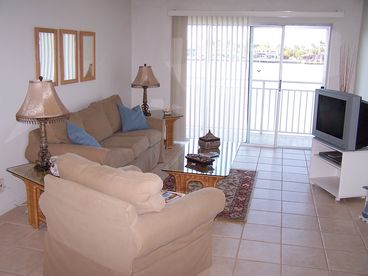 LIVING ROOM W/ VIEW TO MARCO RIVER