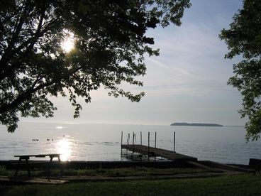 Lake Simcoe Retreat and Ice Fishing Haven