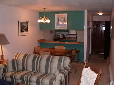Kitchen & Dining Area