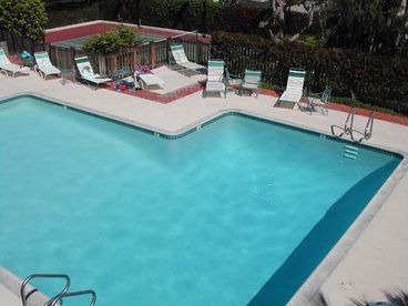 2 Heated pools & tennis courts