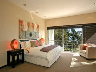 Hollywood Mansion Camps Bay sleeps 10