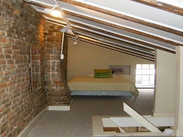 Upstairs loft with double bed