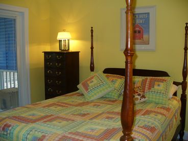 Queen Bedroom