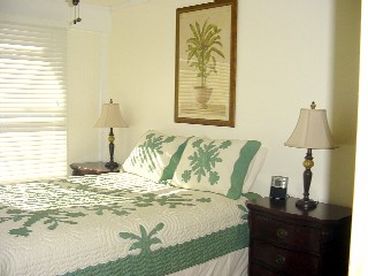Queen Bedroom
