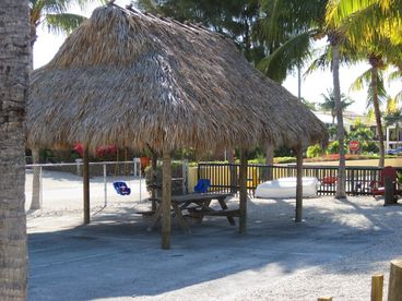 Tiki Hut