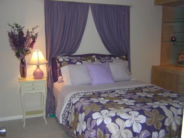 2nd bedroom offers queen size accommodations.  All bedrooms have tv\'s