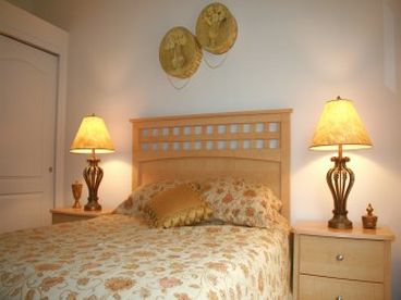 Queen Bedroom