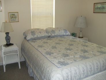 2nd bedroom with pillow top queen mattress