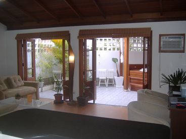 Florianopolis Vacation Rental By Beach - Private Jacuzzi