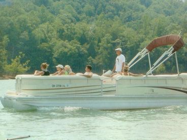 Take advantage of our boat rental package too - this pontoon can board 16 !