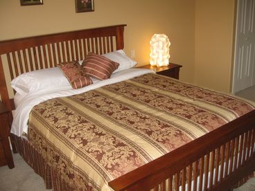 Queen Bed