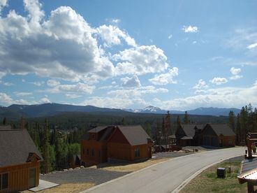 Our street is quiet with virtually no car traffic. It\'s a beautiful setting for riding your bikes or just taking a leisurely stroll.