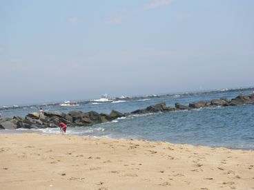 Neighborhood Beach w/Lifeguard