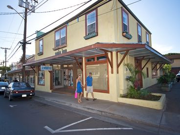 Paia Inn Building