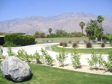 Palm Springs Classic Luxury Estate With Everything