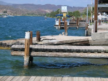 Docks