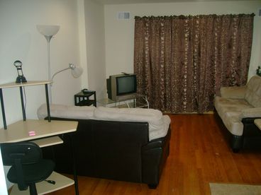 Living Room
Apartment (A)