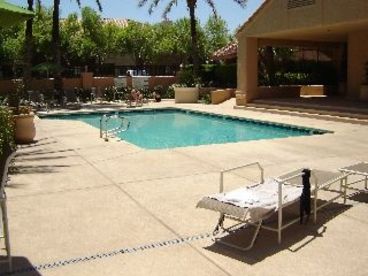 Pool and jacuzzi