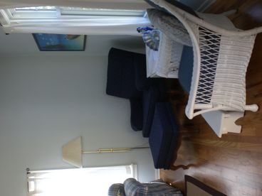 Cottage Living Room Chair