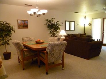 B - Dining Room