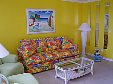 LIVING ROOM...RELAX & ENJOY YOUR BEACH FRONT VIEW.