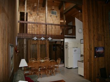 interior - dining area