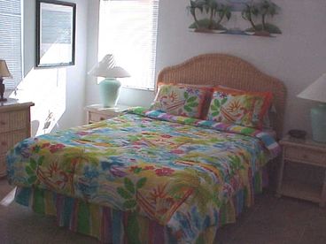 Queen Bedroom