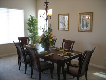 Formal Dining