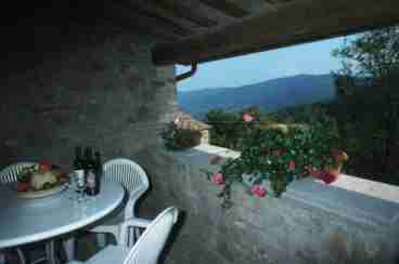 Villa Cuiano:6 splendid holidays flat close to Cortona