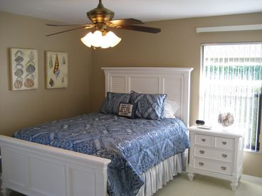 Queen Bedroom