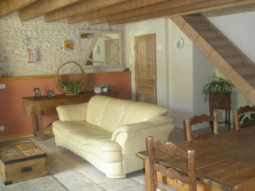 Jackson's Cottage & private Swimming Pool for 9 people. Poitou Charentes.