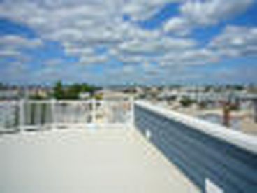 Roof Deck