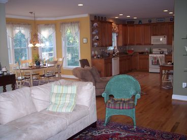 Open Floor Plan Gourmet Granite Kitchen, Dining
