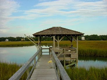 Creek Dock House