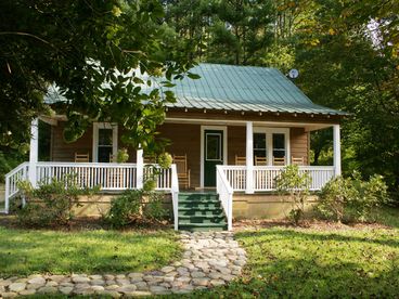 Cherokee House sleeps 8+.
