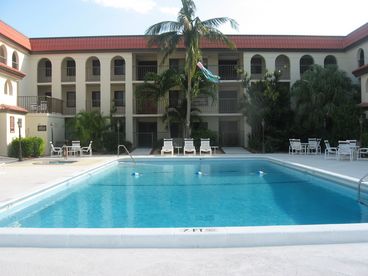 Pool 2