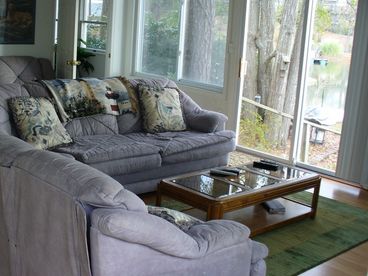 Lakeside living room with plenty of space