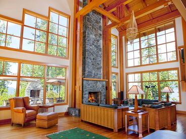 Point Williams Lodge - Luxury Oceanfront - Pool, Hot Tub