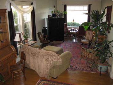 Redding Bed & Breakfast :: The Desmond House