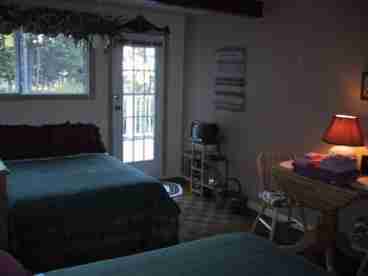 Eagle Room