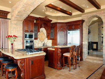 Gourmet kitchen