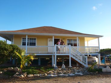 Front view of Villa Del Sol.