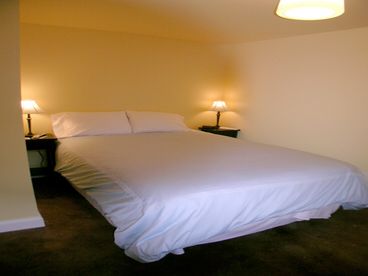 Master Bedroom with queen