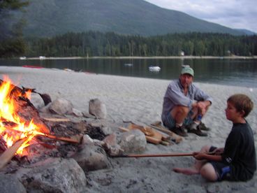 Shuswap Vacation Rental, Pet Friendly