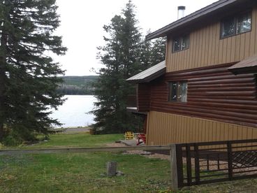 Lakefront Cabin for Year Round Outdoor Sport