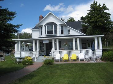 Relax on Beautiful Crooked Lake