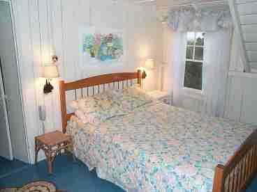 Waterview East Chop Victorian-Sleeps 10