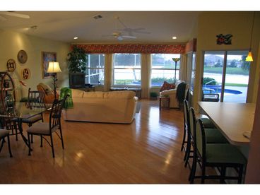 Great views of pool & lake.
