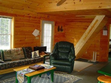 Living room and Main entrance area.